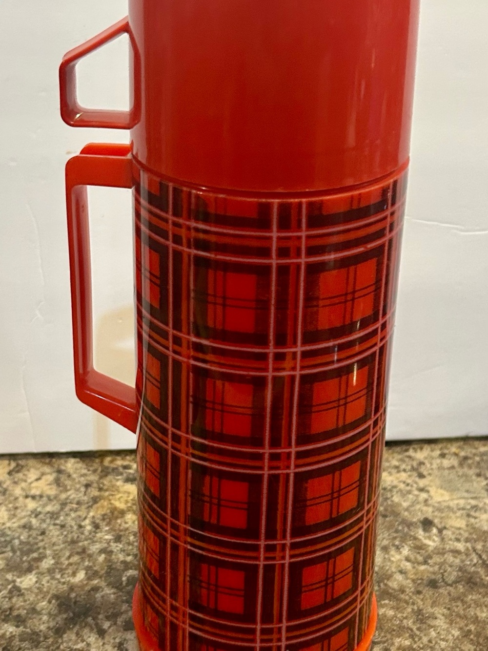 Red Plaid Insulated Pitcher – Thermos-Style Beverage Server